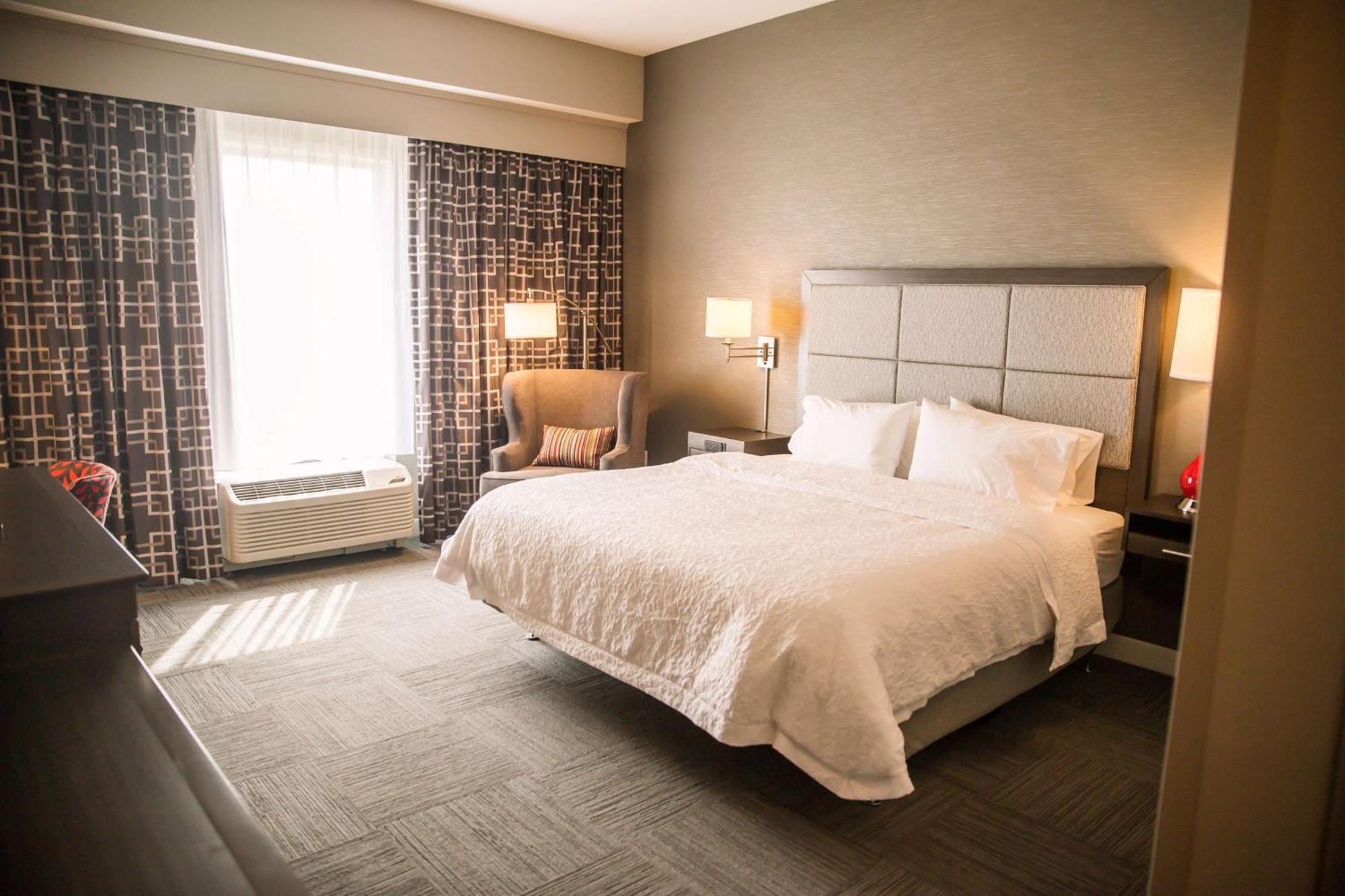 Hampton Inn-Pontiac Ngoại thất bức ảnh